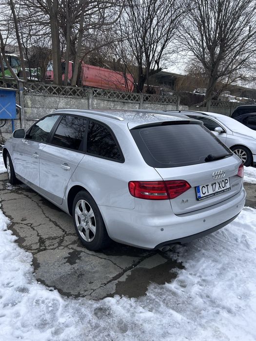 Vand Audi A4 stare foarte buna