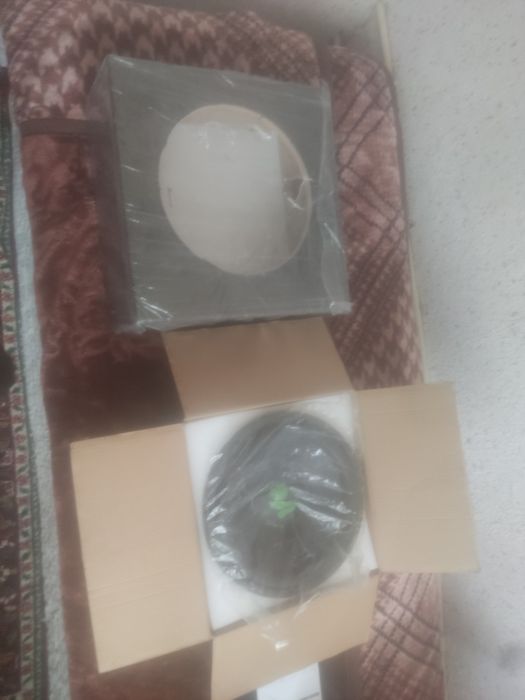 Здравствуйте я продаю самбуфер мачете 300на 1200 не б/у она новая