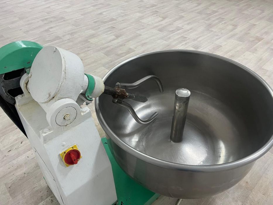 Продам Тестомес..