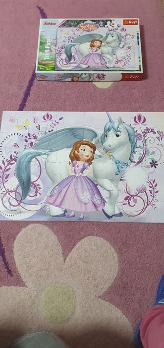 Продавам пъзели 3+