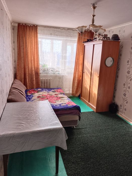 Продам 1 х комн . 6-41, 4 этаж.