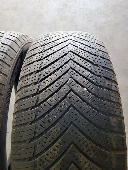 2 anvelope 235 65 R 17 Imperial All Season