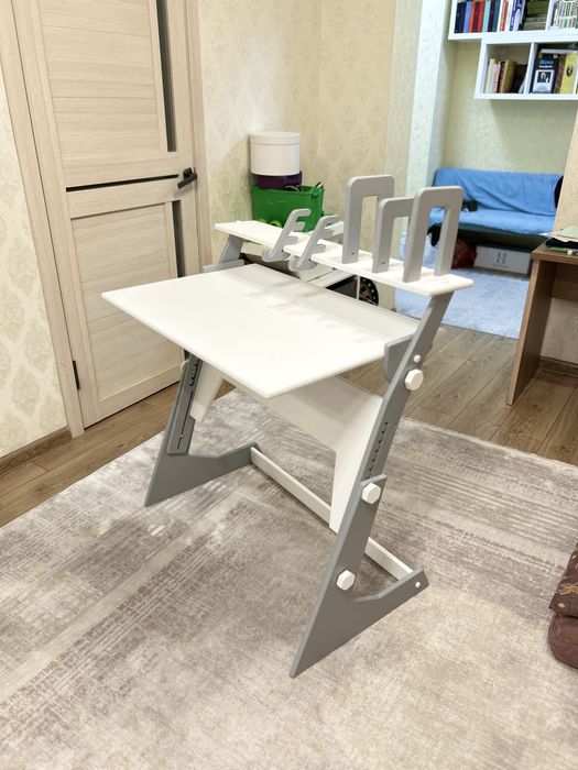 Парта ученическая школьная