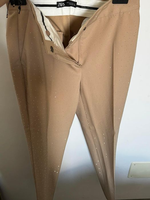 Costum Zara cu strasuri