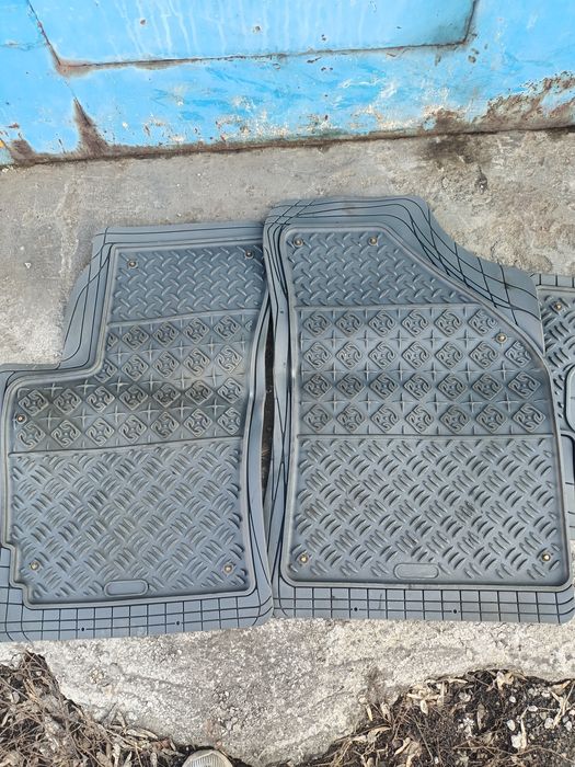 Продам полики оригинал