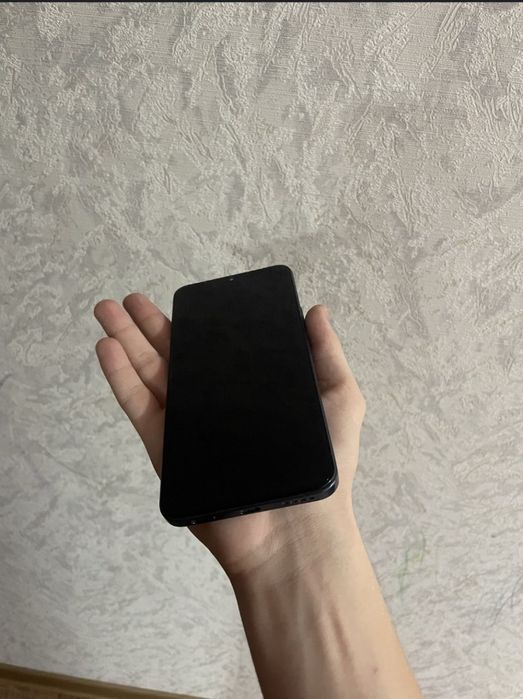 Смартфон vivo Y35