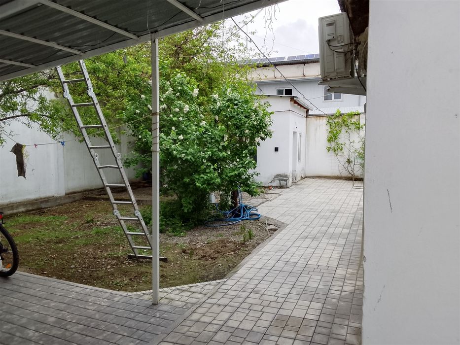 Продам дом 4сотки.