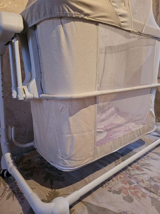 Продам манеж очень хорошим состоянии
