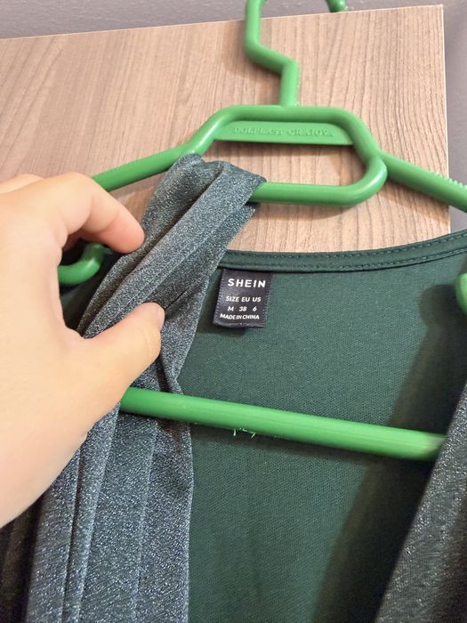 Vand rochie ocazie noua verde Shein M / 38