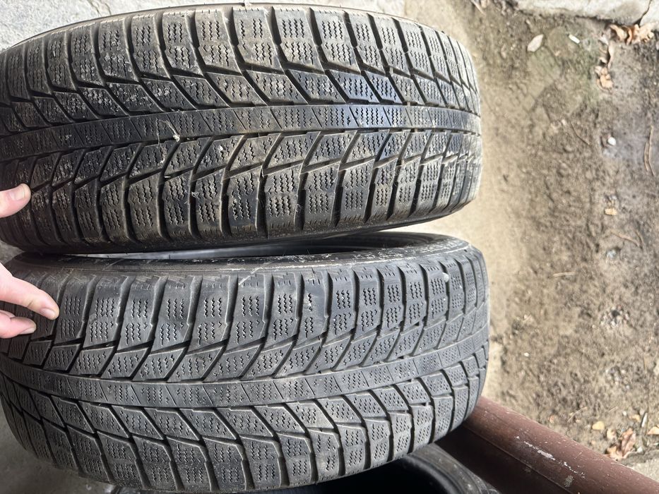 Продам шины зимние