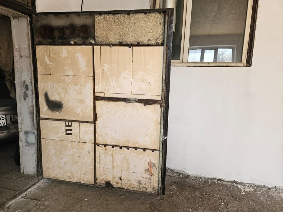 Продам ворота металлические