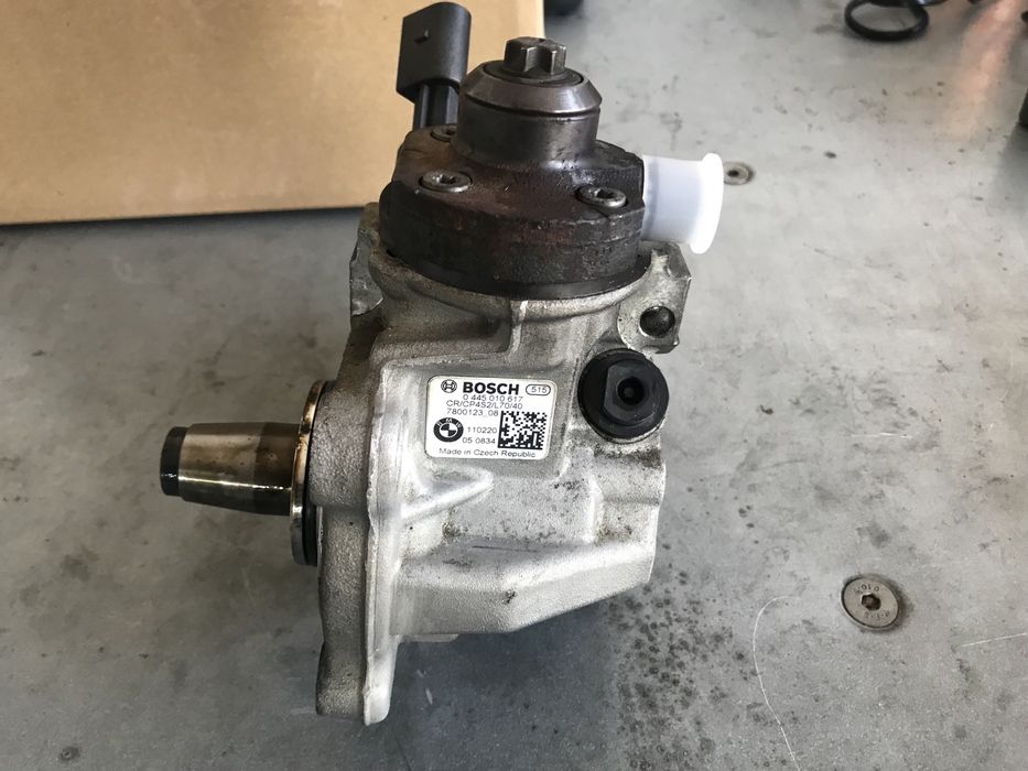 Pompa de inalta presiune BMW 3.0D,seria3,5,7.Cod 0445010617