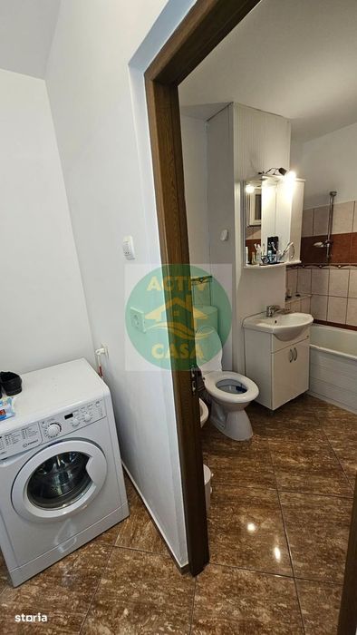 Apartament 2 camere, zona Piata Mare