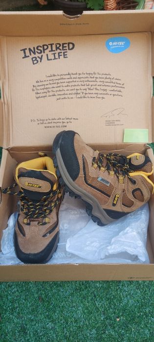 Кецове adidas, FILA, Туристически обувки HI-Tec