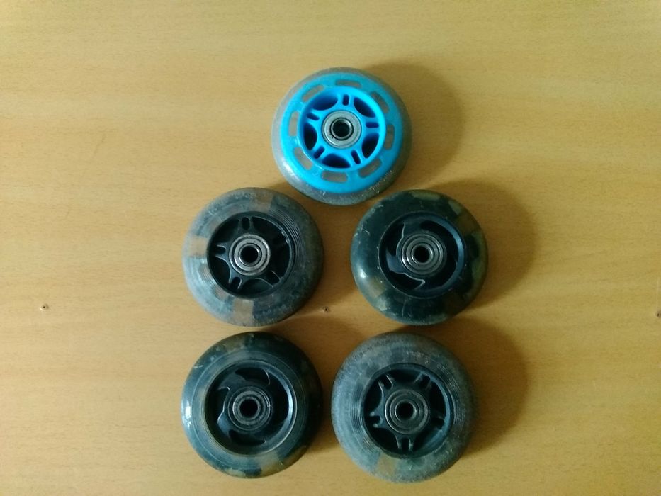 Продам колеса для скейтборда