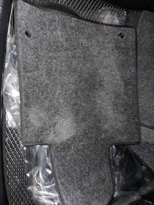 летние коврики и резиновые полики на Hyndai Sonata