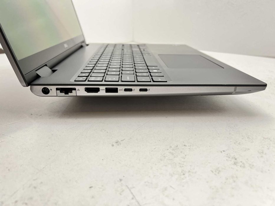 Реновиран Dell Precision 7670 16" Touch 4K i7-12850HX 64GB DDR5 1TB Nvidia RTX A2000 8GB