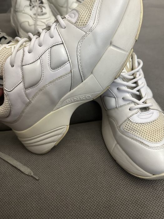 Продавам оригинални обувки pinko и liu jo