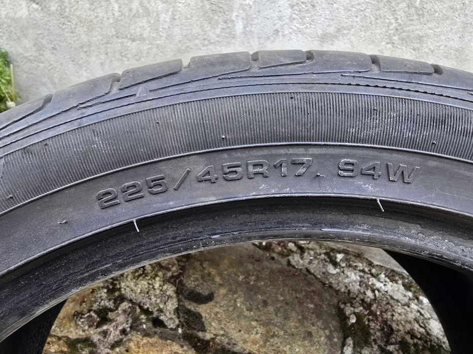летни гуми 225/45 R17 4 броя по 15лв. бройката