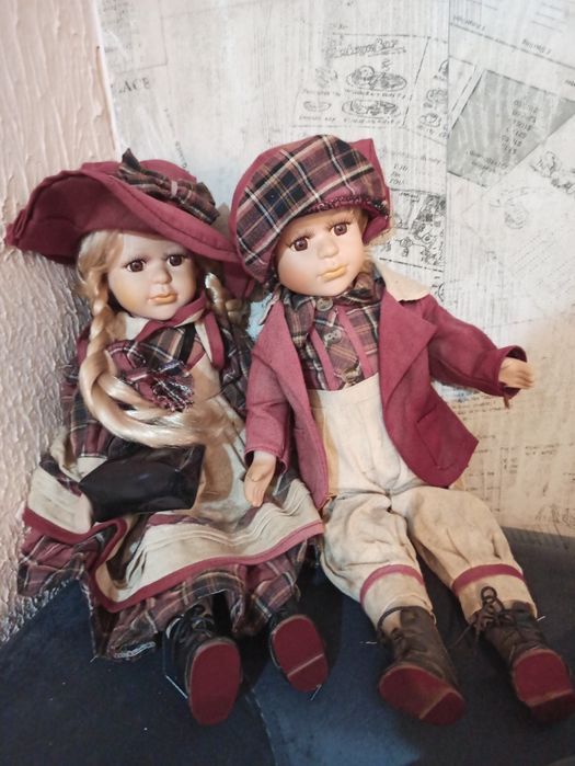 Порцеланови кукли