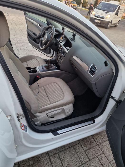 AUDI A4 Avant 2009 — imagine 4