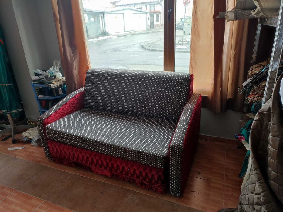 Диван разтегателен претапициран