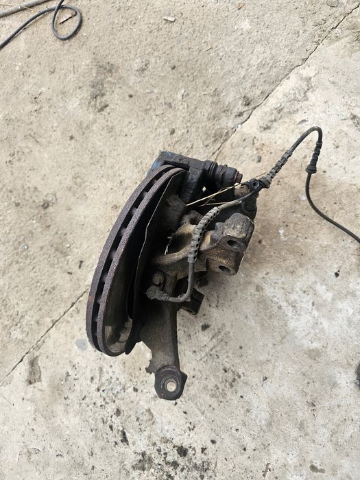 Fuzeta fata stanga Opel Corsa D [2006 - 2011] 1.0benzina