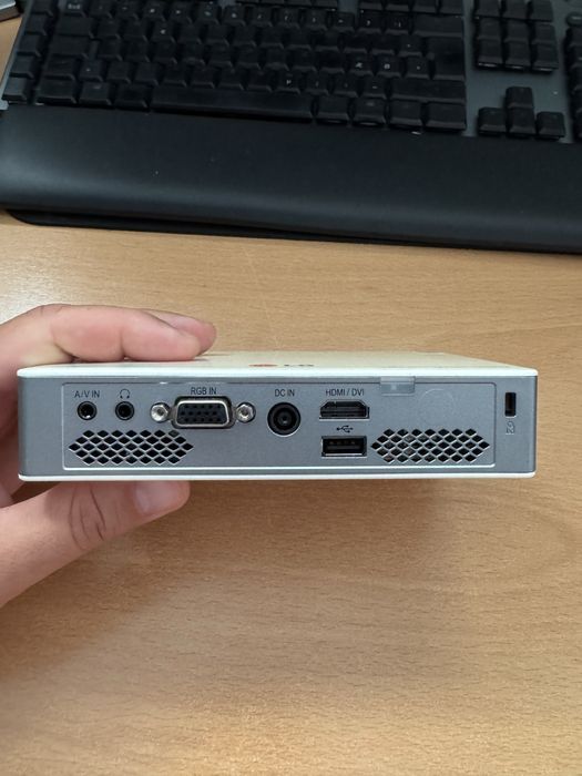 Videoproiector LG PB62G -JE