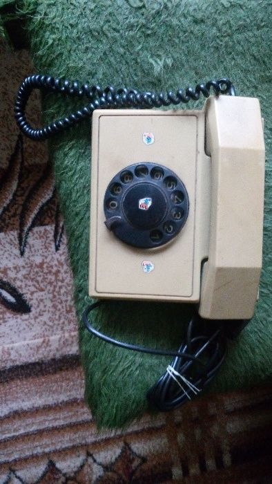 Продавам телефони