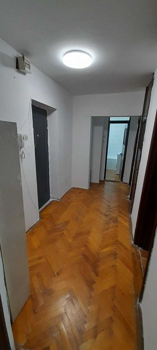 2 camere inchiriere Calea Calarasilor