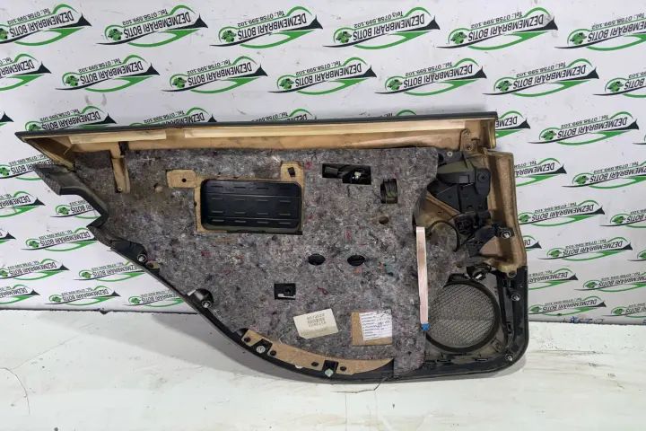 Fata / Tapiterie usa spate dreapta Mercedes-Benz E-Class 2005