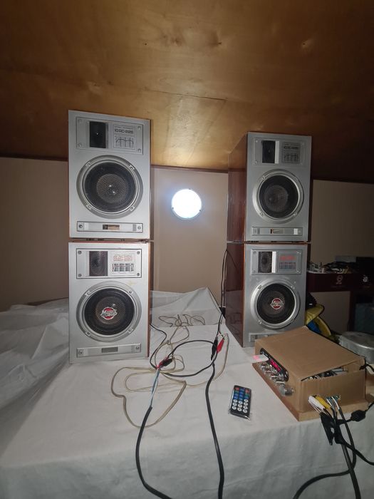Usilitel i 4ta kalo'nka Usilitel 250w beradi ovozi juda baland