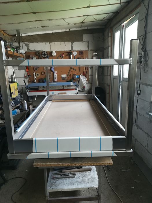 Masa din inox la comanda