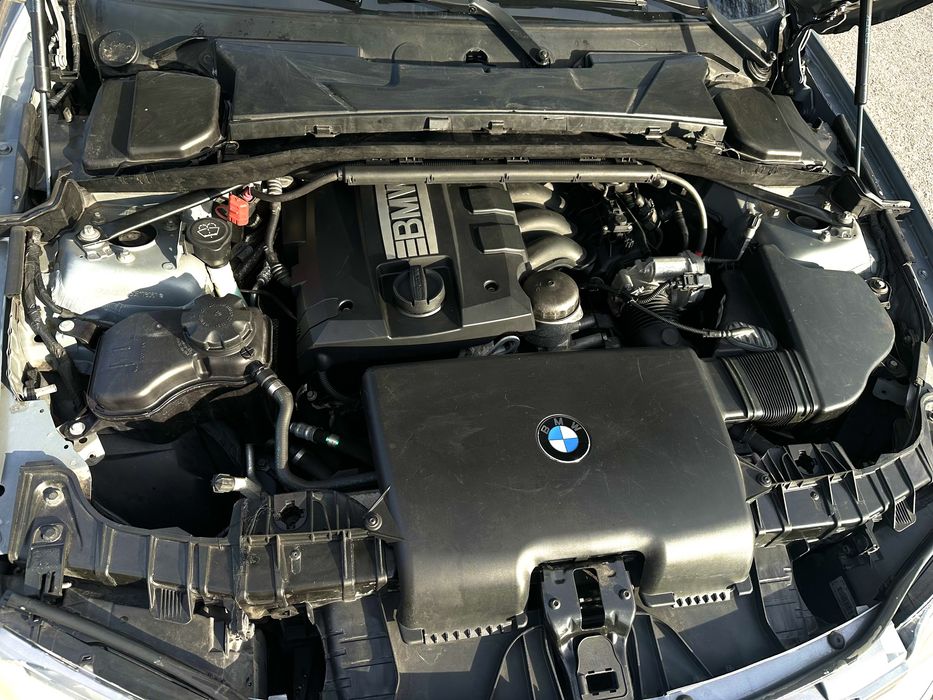 Vând BMW Seria 1 | 116i e87 122cp