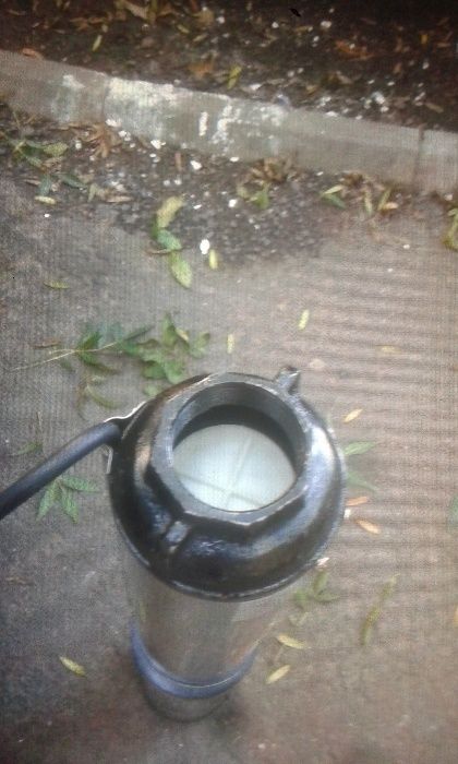 pompa submersibila apa cu 13 turbine, 6 tone pe ora ptr hidrofor