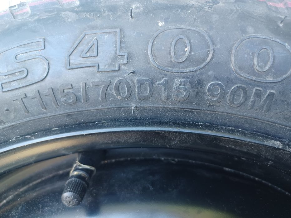 Резервна гума патерица...