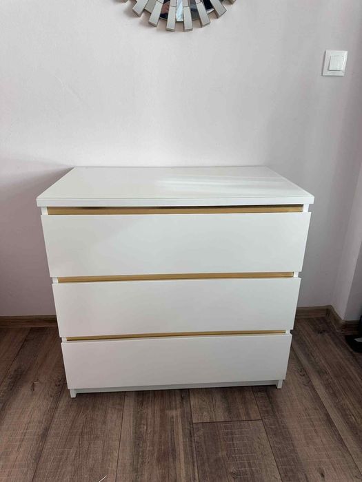 MALM скрин с 3 чекмеджета