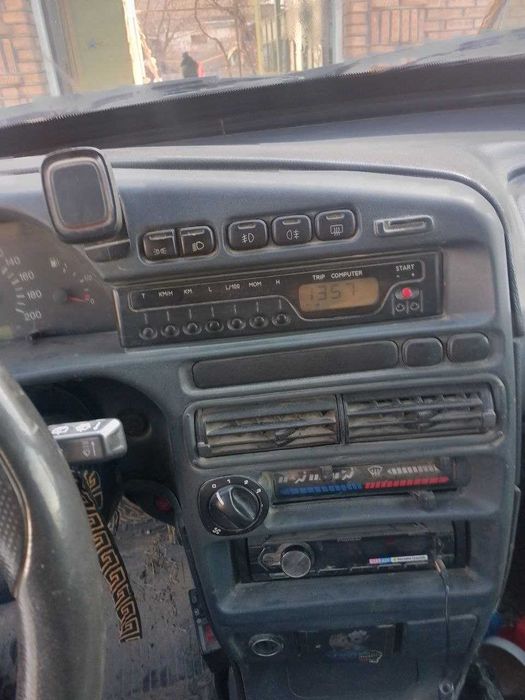 Лада Самара  седан янги машина