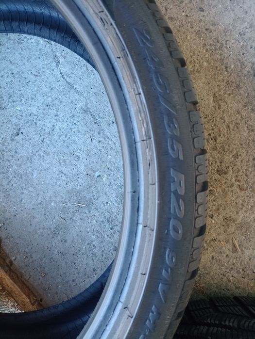 4 anvelope de iarna Pirelli 2x295/30 R20 dot3519 2x245/35 R20 dot 3619