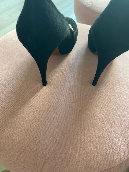 Vand pantofi originali Gucci
