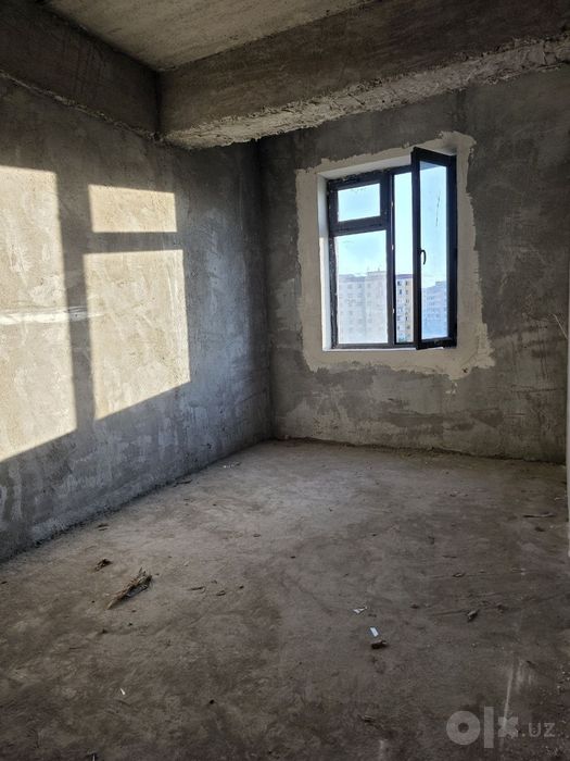 Срочно сотилади Сергели 6. 3хона 79м² коробка