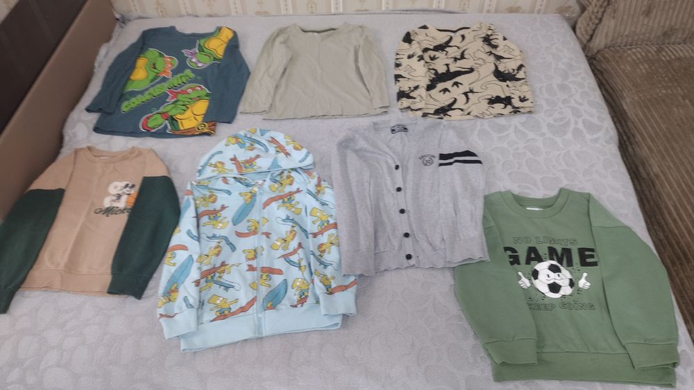 Лот детски дрехи