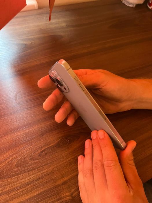 Smartphone din  2024