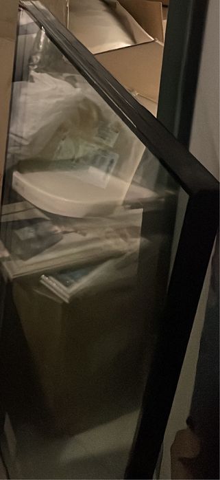 Стекла с черной раской (оконные профили)