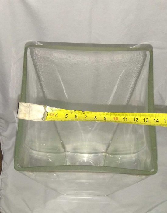 Продаю вазы см фото