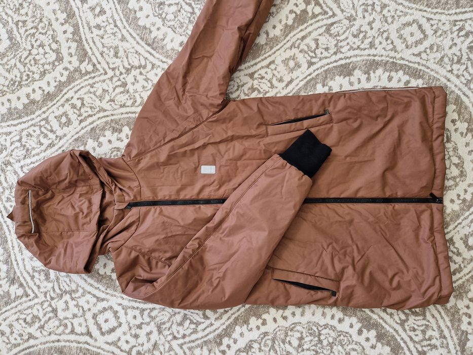 Продам куртку унисекс "bodo"