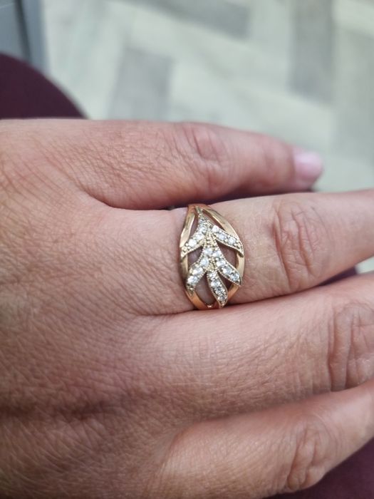 Золотое кольцо 19 размер