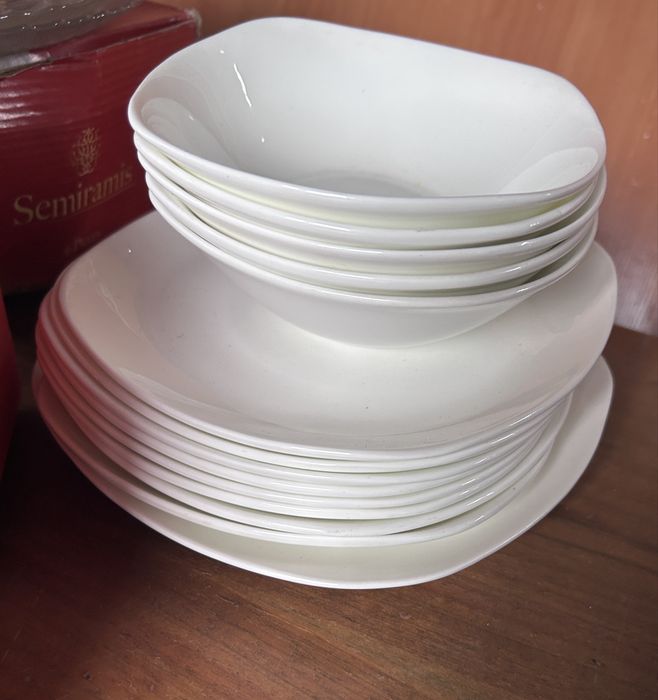 Продам тарелки в отличном состоянии
