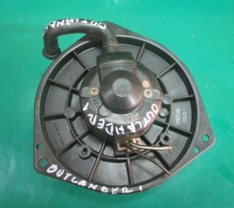 Motoras aeroterma habitaclu Mitsubishi Outlander 3 an 2010-2021