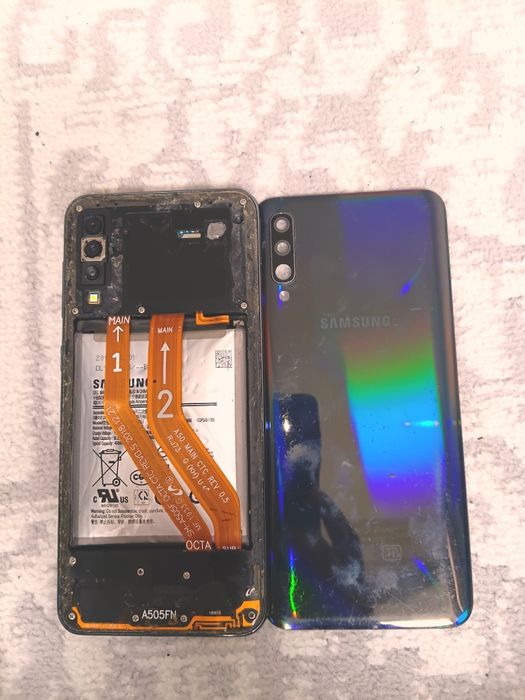 Самсунг а50 продается